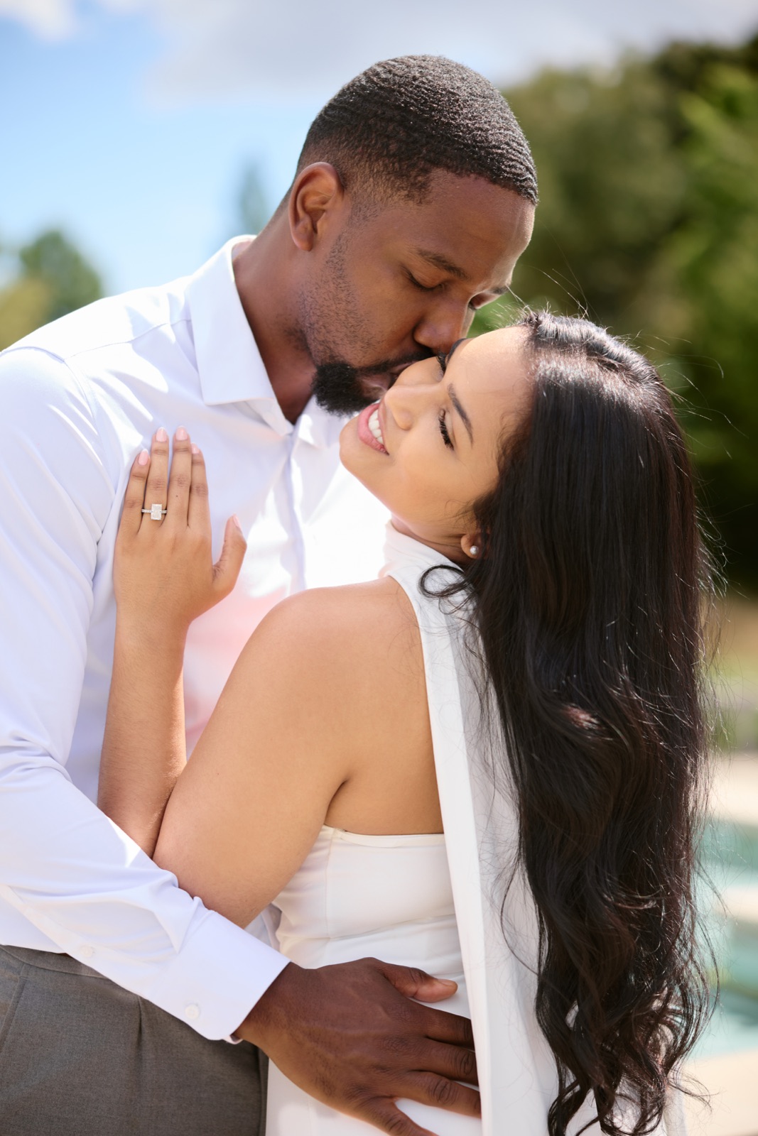 Christian kissing Chithma's forehead